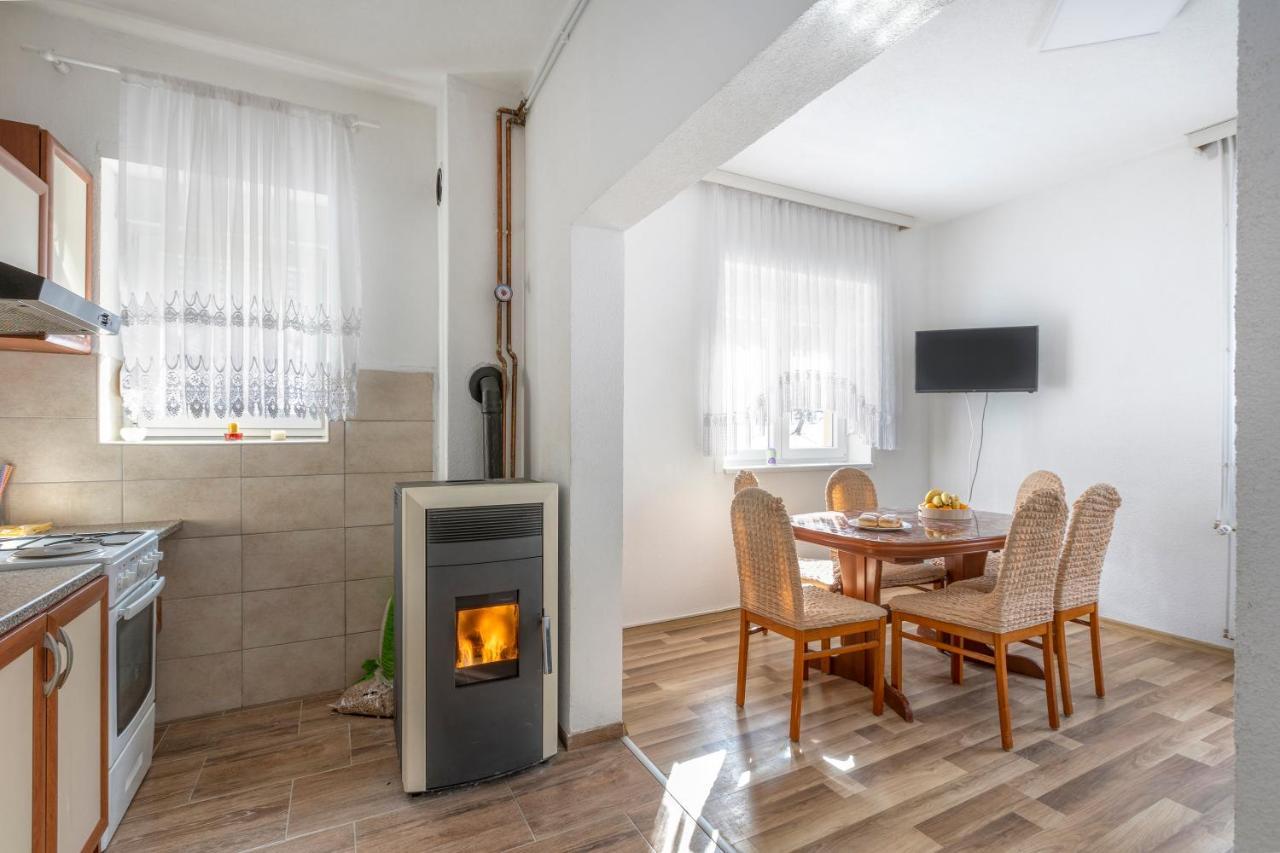Apartman Vedro Polje Gospic Luaran gambar