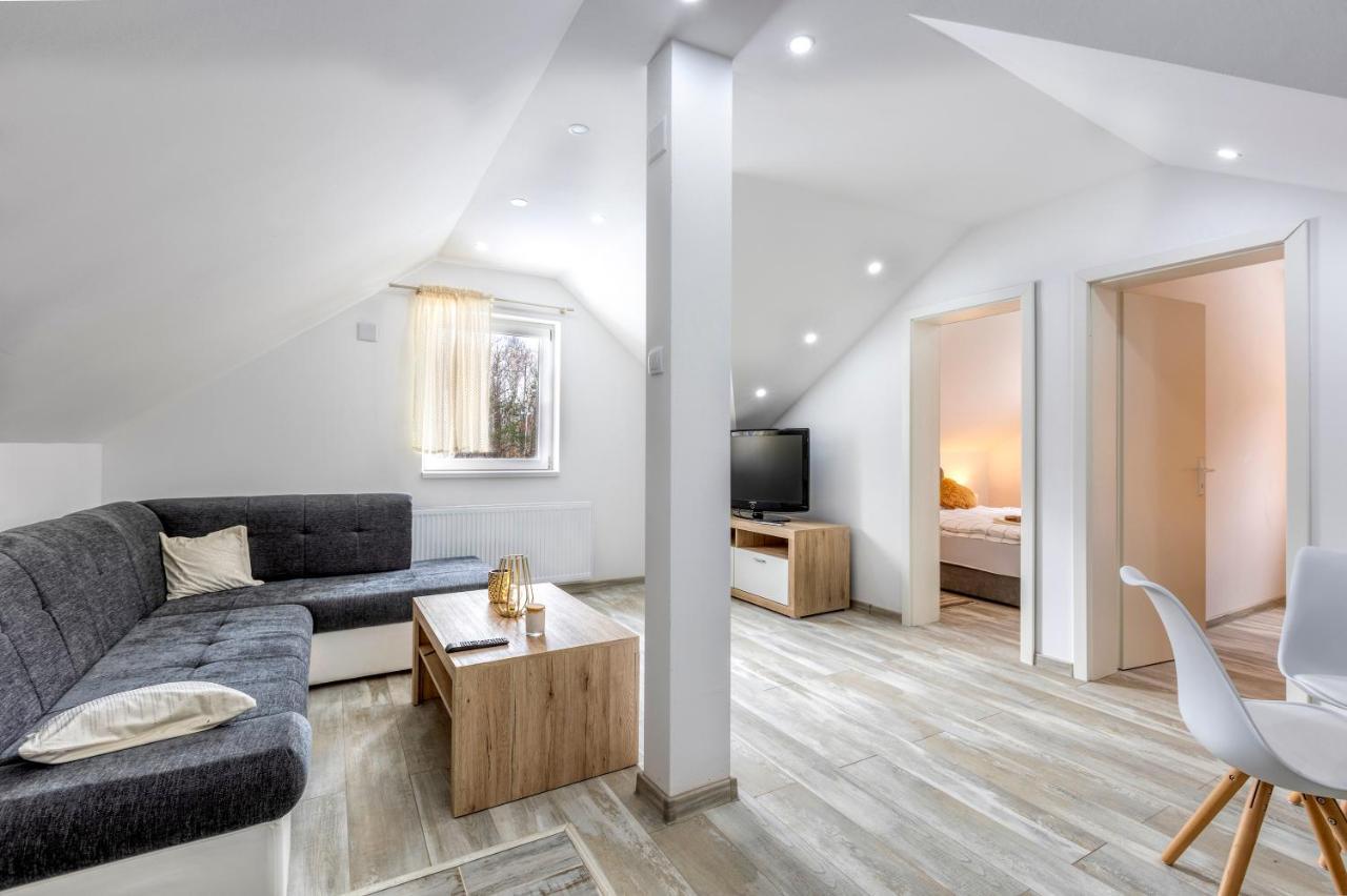 Apartman Vedro Polje Gospic Luaran gambar