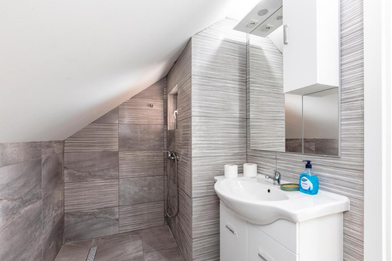 Apartman Vedro Polje Gospic Luaran gambar